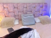 Brunette with warm skin, long black hair that falls slowly over my body, soft lips that know how to tempt and eyes that speak more than you imagine... I love to provoke, seduce and create moments that are not easily forgotten. Spending time with me will always be a delicious experience, because I am very good on camera and I know exactly how to make you feel comfortable, desired and wanting more.I am open-minded, curious and without prejudices. I love talking, listening and connecting, whether with deep conversations, mischievous laughter or games full of mischief. With me you will not only find sensuality, but also complicity and an energy that will captivate you from the first minute.If you are looking for pleasant, intense moments full of chemistry, you are in the right place. Let yourself go, relax and enjoy... I