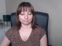 Close your eyes… My soft blonde hair brushes against your skin as I lean over you. My 75C curves press lightly against your back while my hands explore every inch of you, slow and warm at first… then firmer, making you gasp. My blue-green eyes lock on yours in the candlelight, half-angel, half-devil, deciding whether to spoil you… or tease you until you beg like in the best scenes of Fast & Furious – fast, intense, and unforgettable.