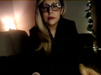 I am a natural woman with elegance, sensuality and a lot of morbid. Sexy and fun. I love complicity games, SM, domination is my pleasure; It excites me to think that you you will do what I want while you look at me, I love that you tell me what you feel when you see me. I enjoy thinking that I control you pleasure without touching you. Don