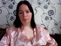 I am a playful brunette with a warm smile and a soft, tempting energy. I love eye contact, slow teasing vibes and the feeling when curiosity between us starts to grow.