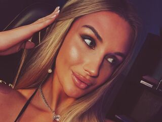 shower web cam MeganHamillton