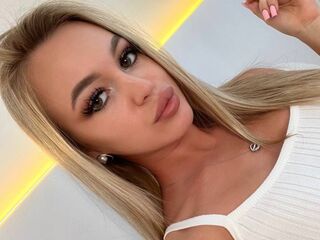 camwhore masturbating with vibrator SelenaDepaoli