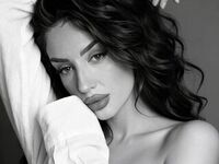 camgirl spreading pussy IrisOwen