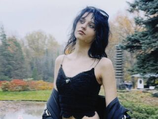 naughty camgirl picture VernitaMaag