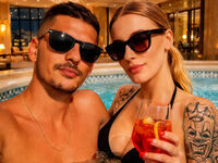 chat room live sex cam AnnaAndLeo