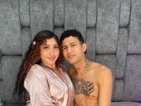 chat room live show MilenaAndRoyce