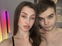 camcouple live porn webcam VikkiGeorge