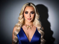 bizarre video chat room KattyRaymond