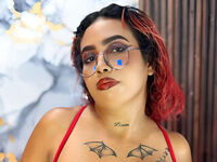 golden shower livecam SuryRouss