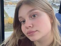 cam girl masturbating with vibrator AdeleBaile