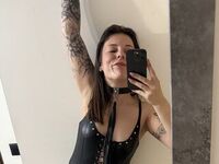 hot cam girl fingering shaved pussy AlanaDorgan