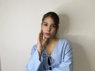 cam slut picture AlishiaCowlin