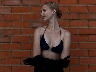 webcamgirl sex chat AlmaGrant