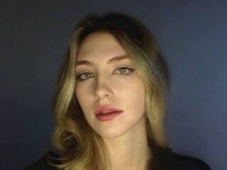 dity cam show AmyHuckabey