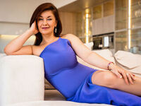 camwhore shaving pussy AnaHemsworth