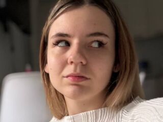 sex show online AnnikaMorgan