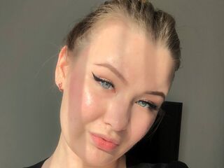 live webcam model ArlettaVatter