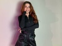 beautiful webcamgirl AshleyDin