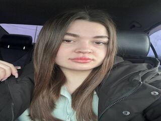 chat room live sex cam AvelineMyst