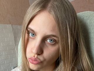 free camsex AyannaOverturf