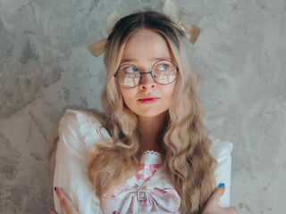 live webcam BellaMorley