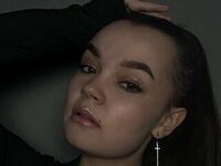 camgirl masturbating with dildo BrookZagroba