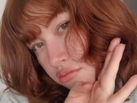 hot cam girl fingering shaved pussy DaizyKey