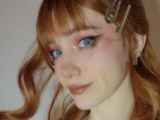 camgirl shaving pussy DonetteGago