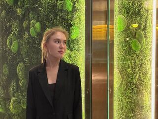 camgirl live porn cam EdaNoreikaite