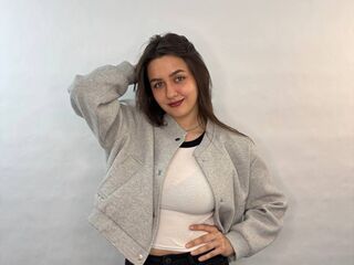 live chat room ElaraWhitmoren