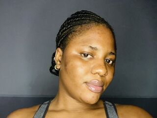 striptease cam Elaraa