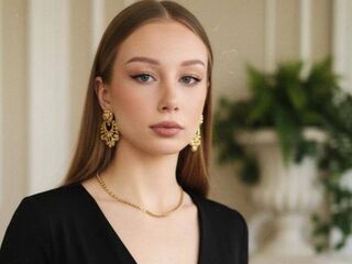 free videochat EmaGurrad