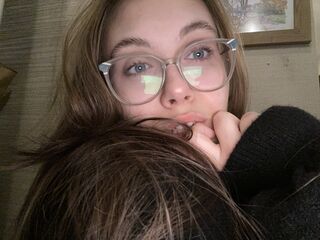 porn cam EmilyLoven