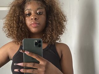 chatroom webcam picture EnoyElla