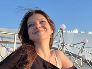 girl showing pussy EthelShakoor