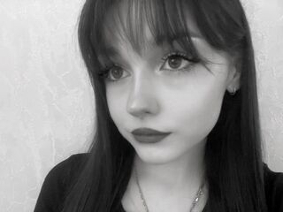 sexshow EvelynnCaillouet