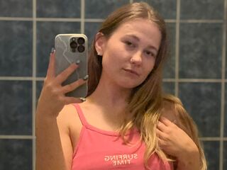 hot webcam slut GlossyMonica