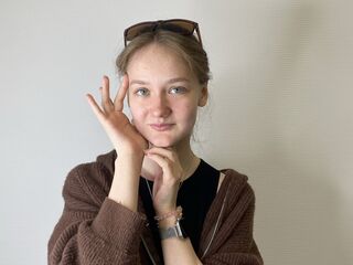 jasmin webcam model GwendolynBucey