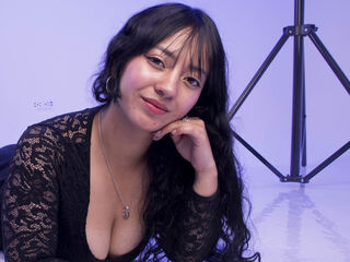 webcam girl chat room IsabellaBot