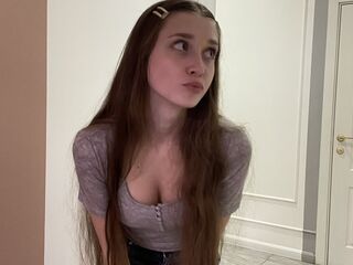 camwhore fingering pussy JessyRin