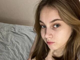 hot naked webcam girl JolynManthe