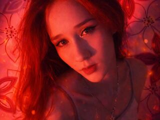 hot striptease cam JulieCusanelli