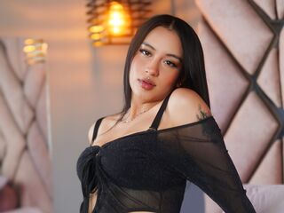 beautiful girl cam KaisaCurt