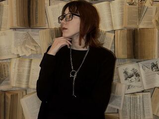 hot naked webcamgirl KaralinaSplit