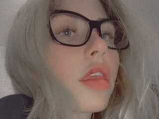 naked camgirl masturbating with dildo KatlynHoppel