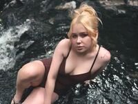 webcam live sex KiriWhite