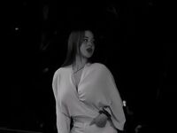 camgirl masturbating with dildo KristiGroune