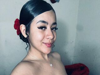 camgirl spreading pussy LiliCasther