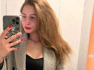 hot webcam LillieMann