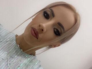 free webcam chatroom LillySun